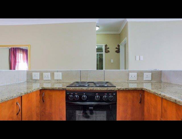 1 BEDROOM APARTMENT FOR SALE IN UMHLANGA RIDGE